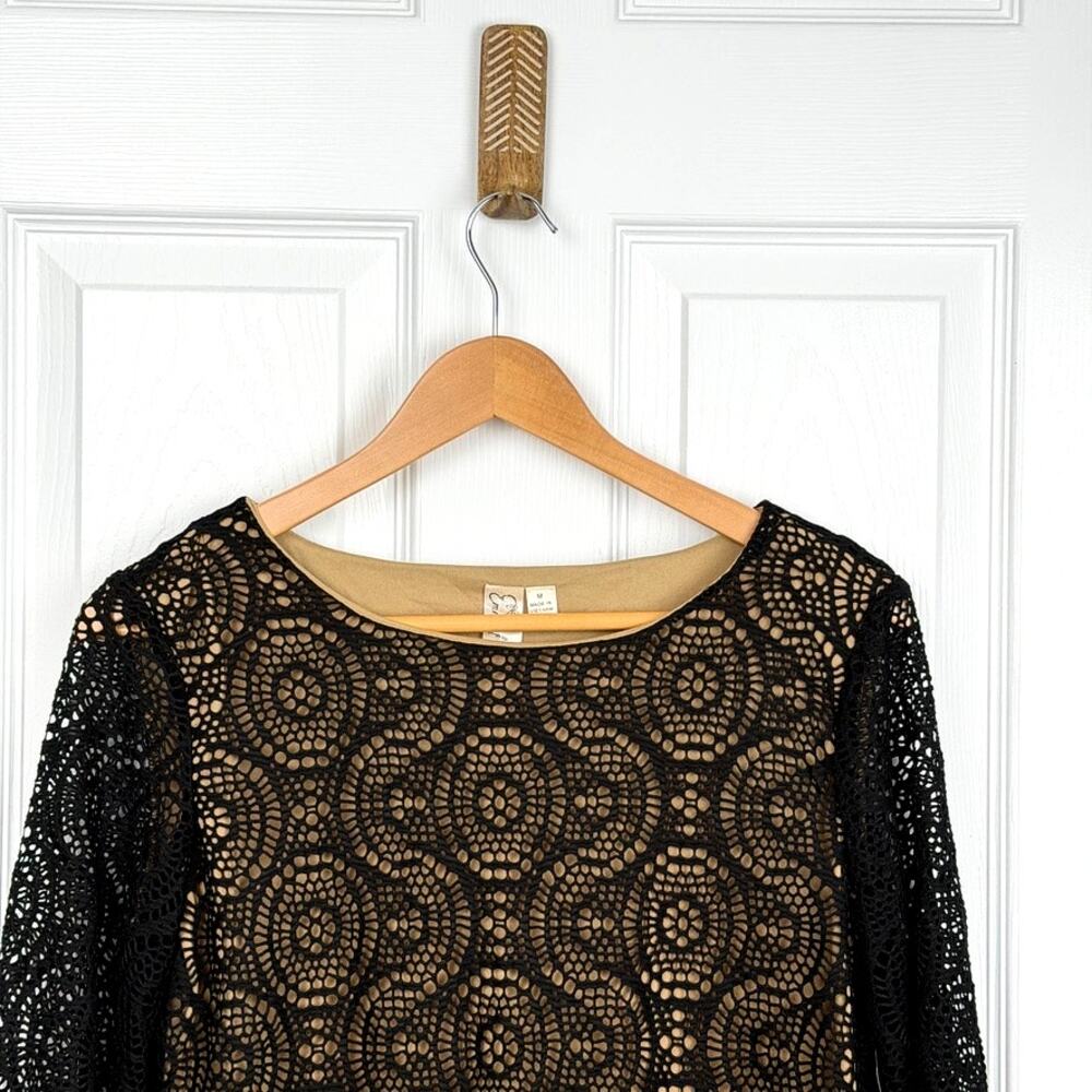 Black Lace Shift Dress Bell Sleeves M Quiet Luxury Cocktail Whimseygoth Timeless - Picture 3 of 9